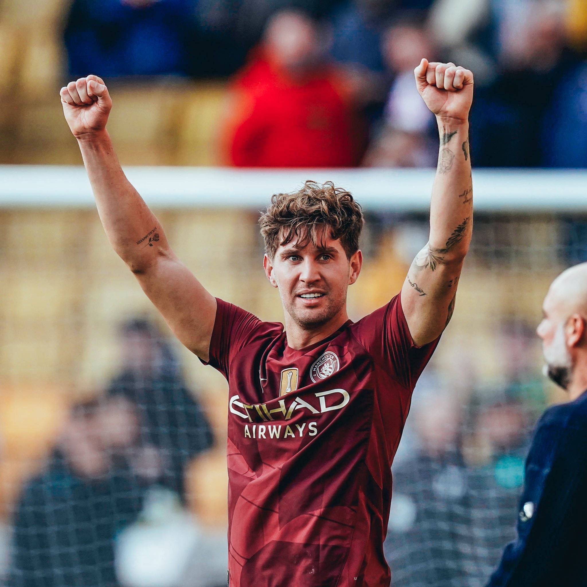 开云体育官网-曼城中场球员获得本赛季最佳表现