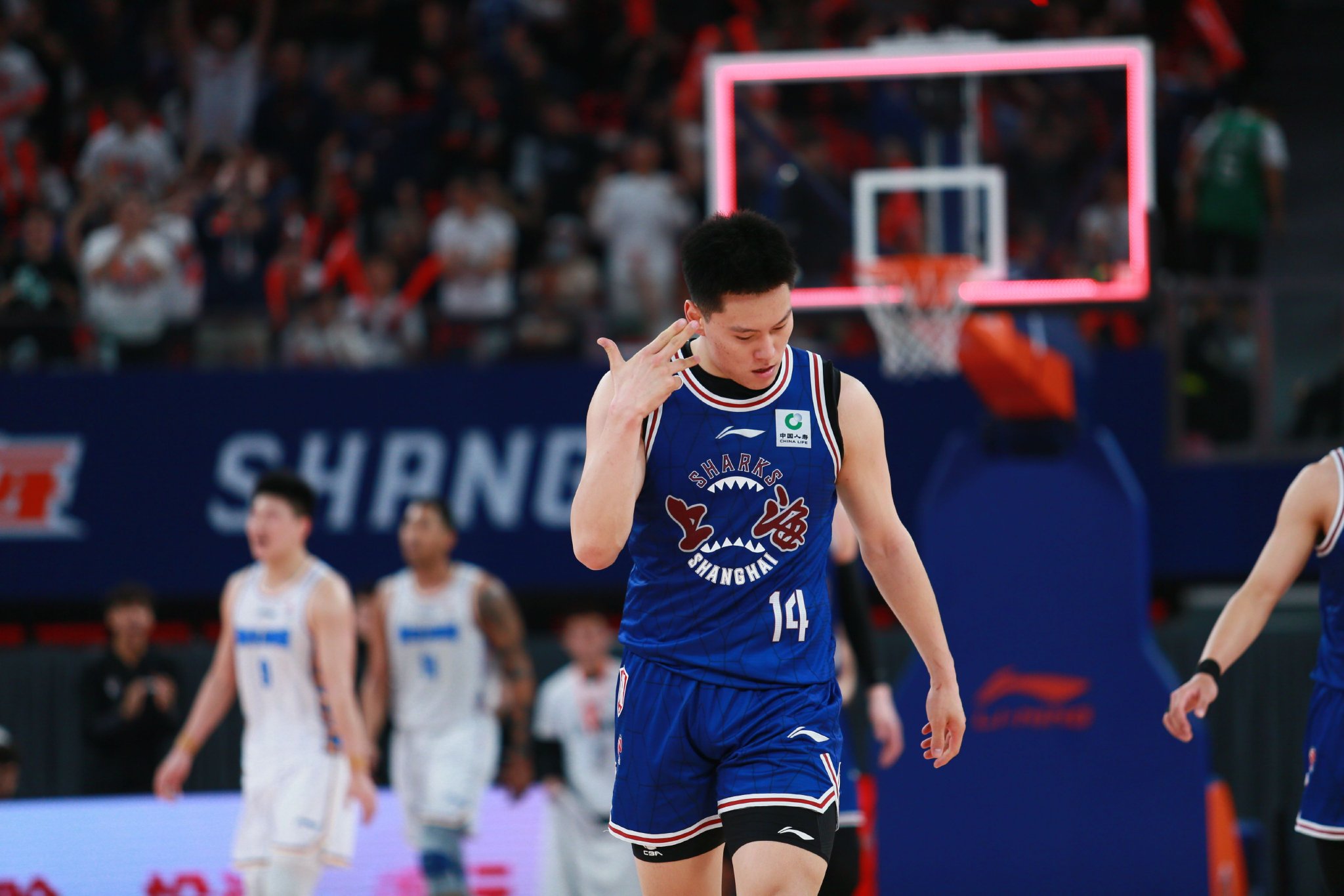 开云体育登录-上海男篮状态火爆，轻取对手积分持平