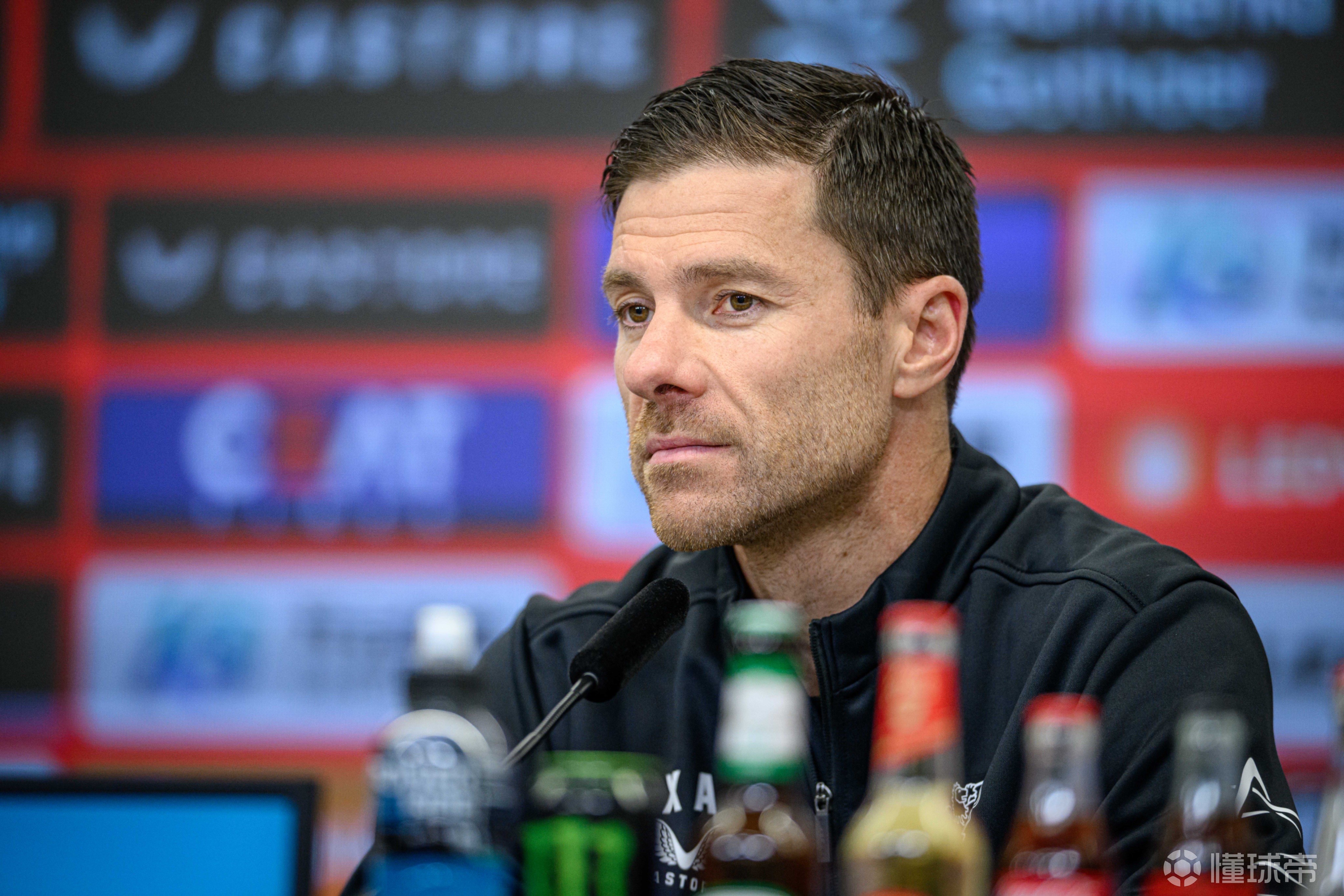 勒沃库森主教练发表决心战胜对手的简单介绍