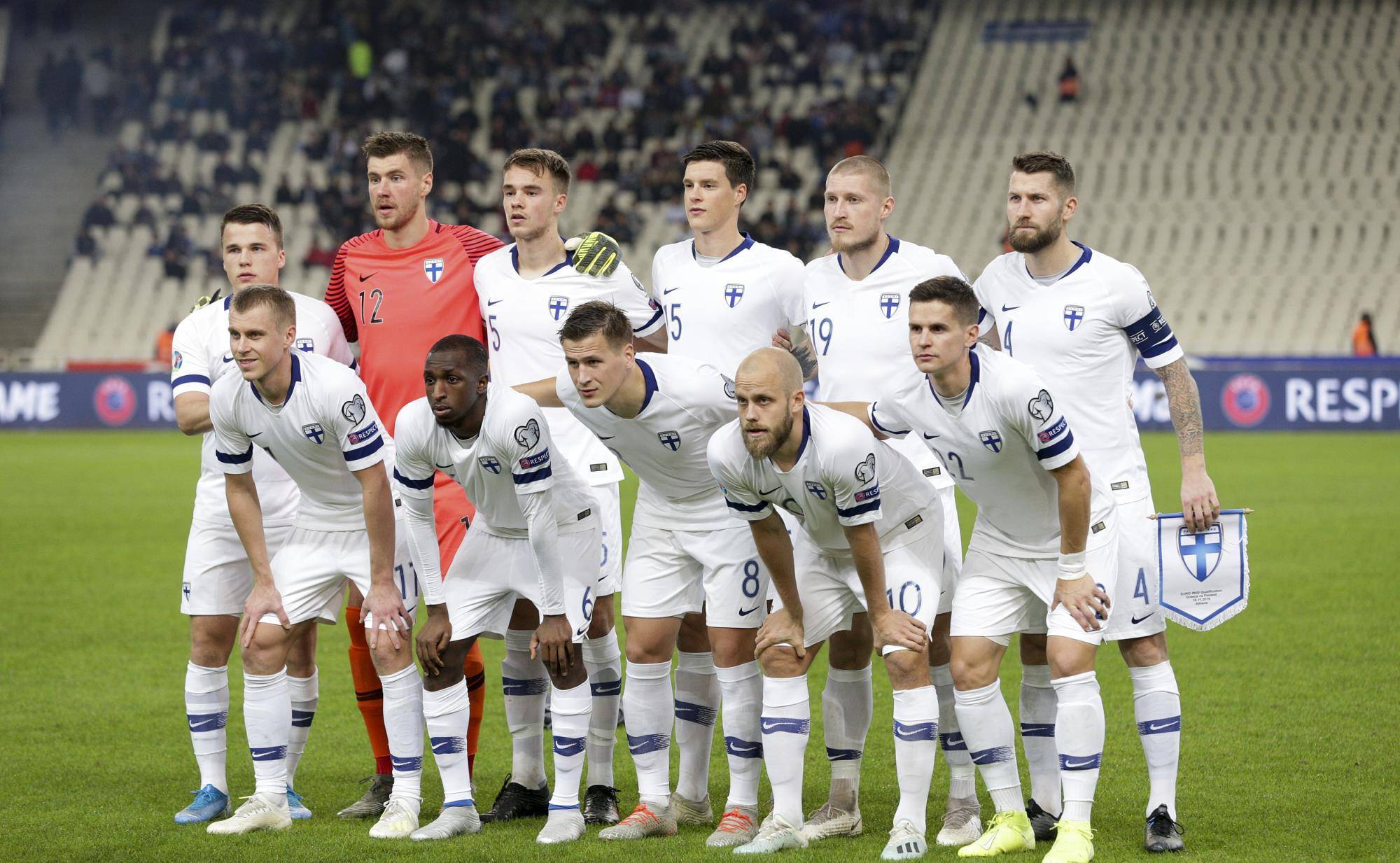 芬兰队在北欧足球联赛中积极备战