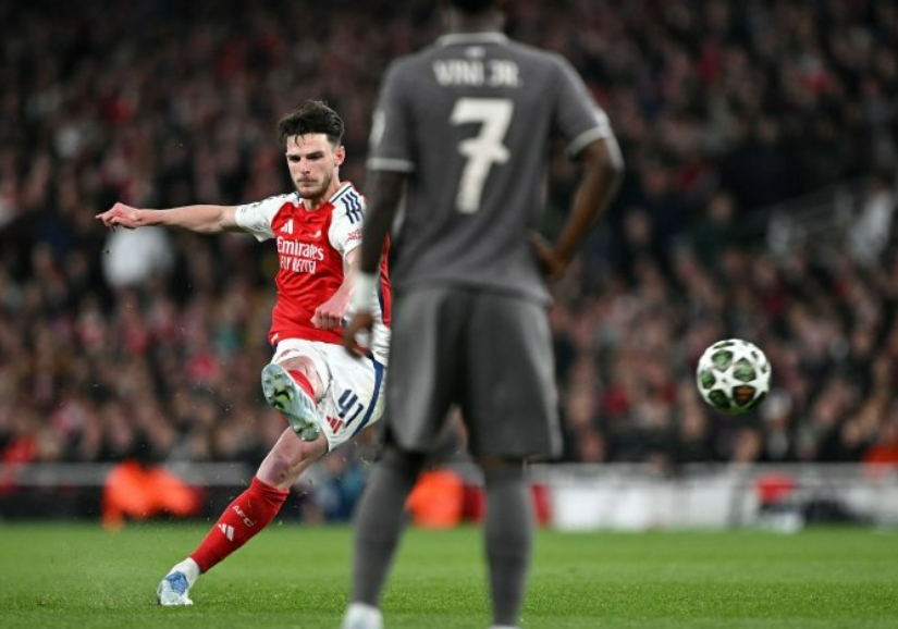 开云体育app-包含阿森纳客场战平桑德兰，保持不败纪录的词条