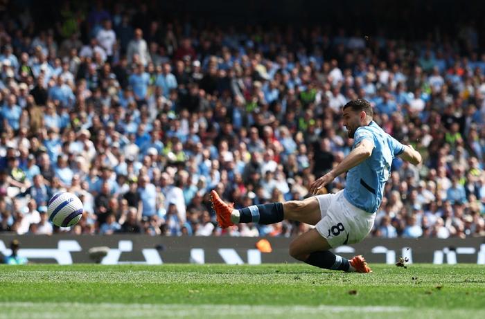 包含阿森纳客场战平桑德兰,保持不败纪录的词条 包含阿森纳客场战平桑德兰,保持不败纪录的词条