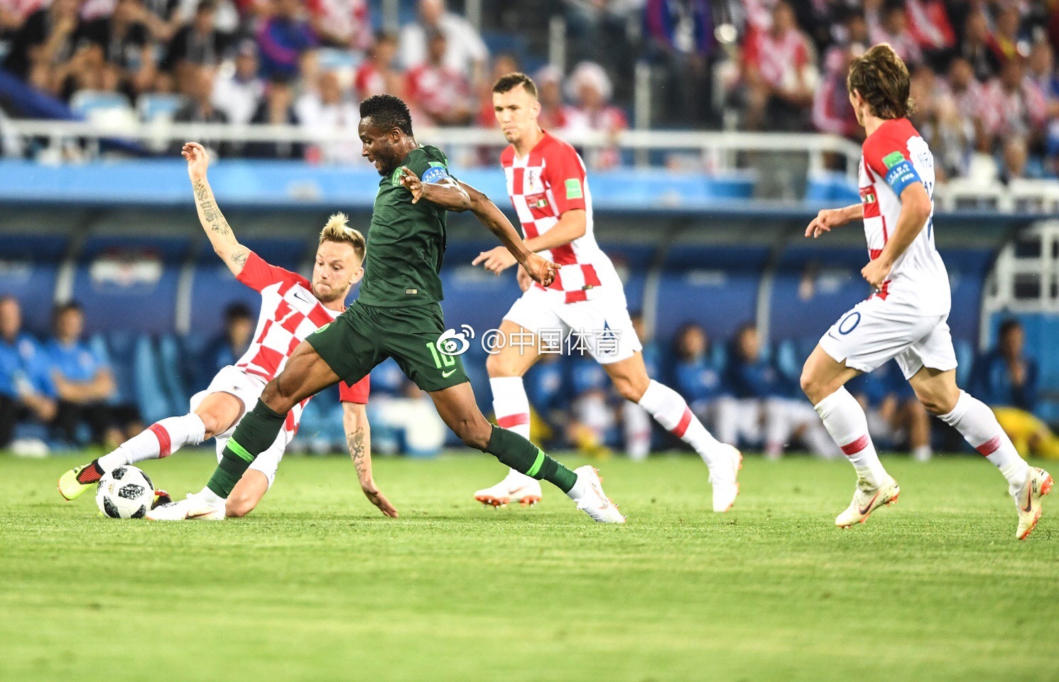 包含意大利队逆袭淘汰克罗地亚，预定尼日利亚热身赛的词条