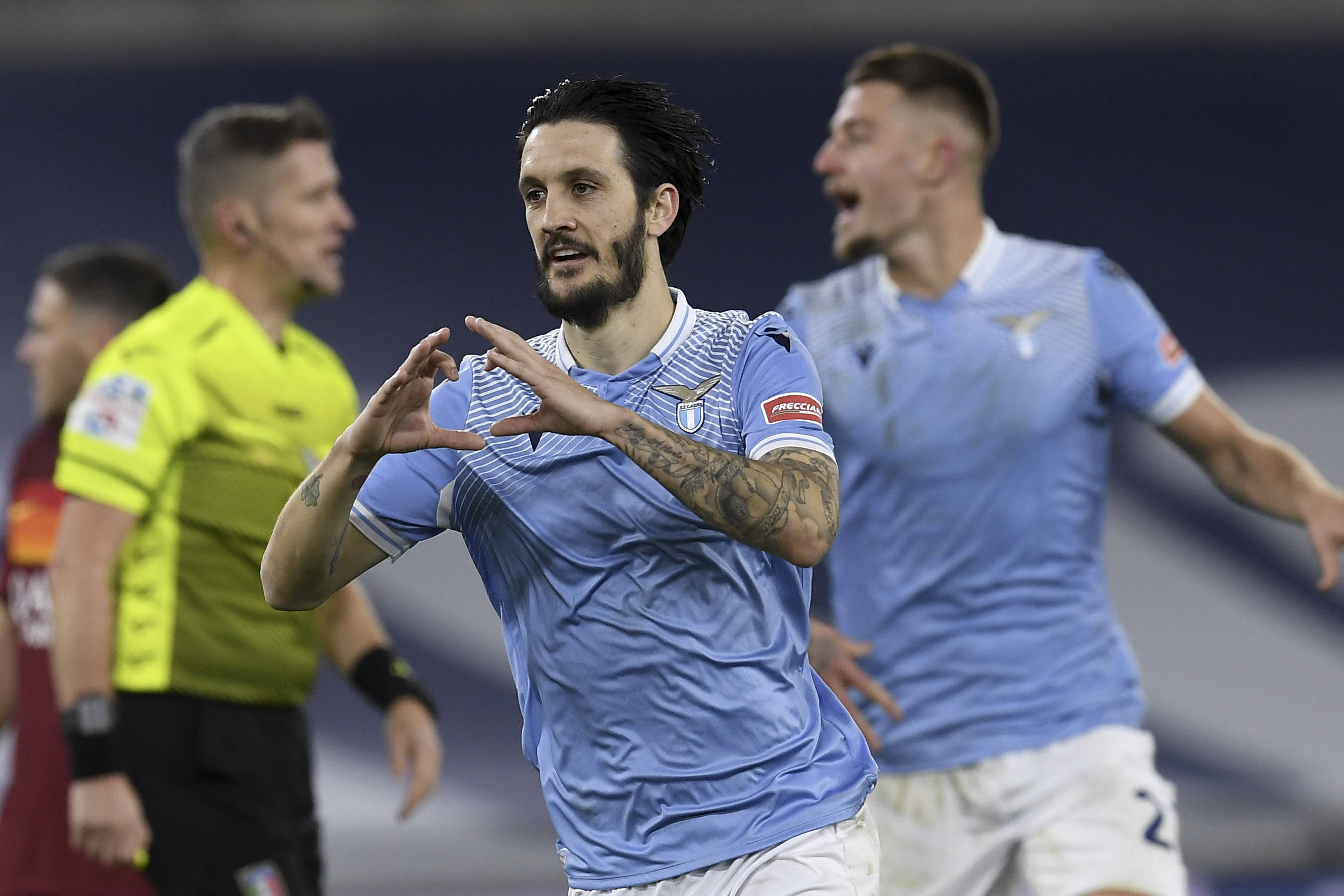 拉齐奥客场逆转取胜，幸运之神站在自己身边的简单介绍