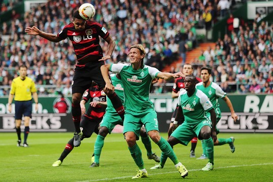 不来梅下层联赛喜获全胜，晋级次轮的简单介绍