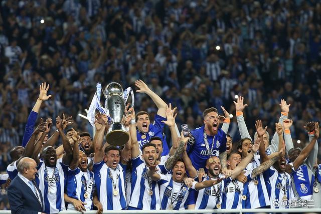 包含博洛尼亚主场逆袭，迎来转机的词条