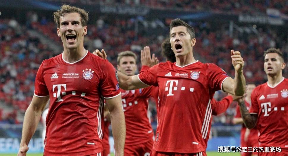 包含拜仁慕尼黑客场大胜，提前晋级强的词条