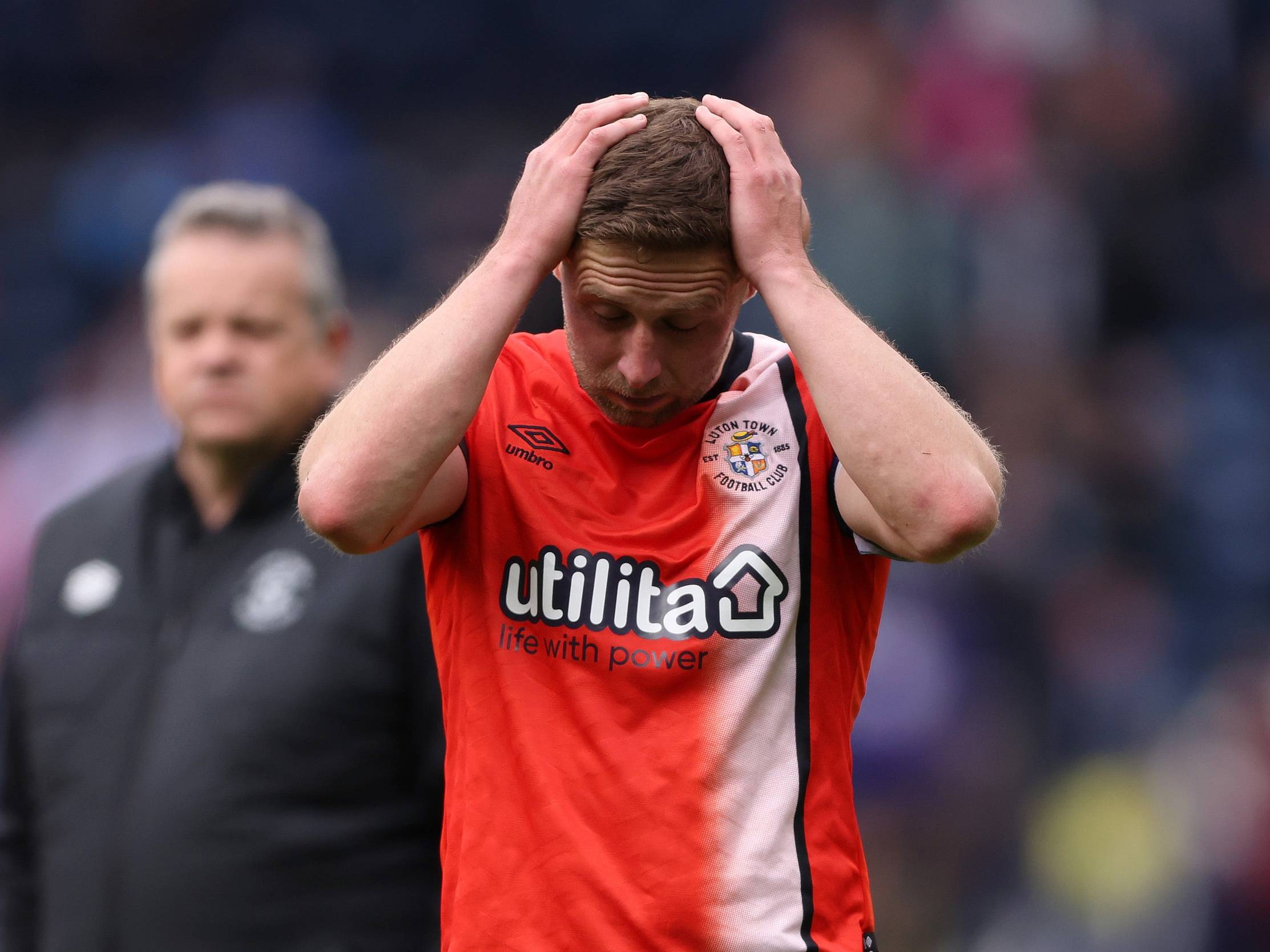 利兹联主场大胜，取得关键三分排名不俗