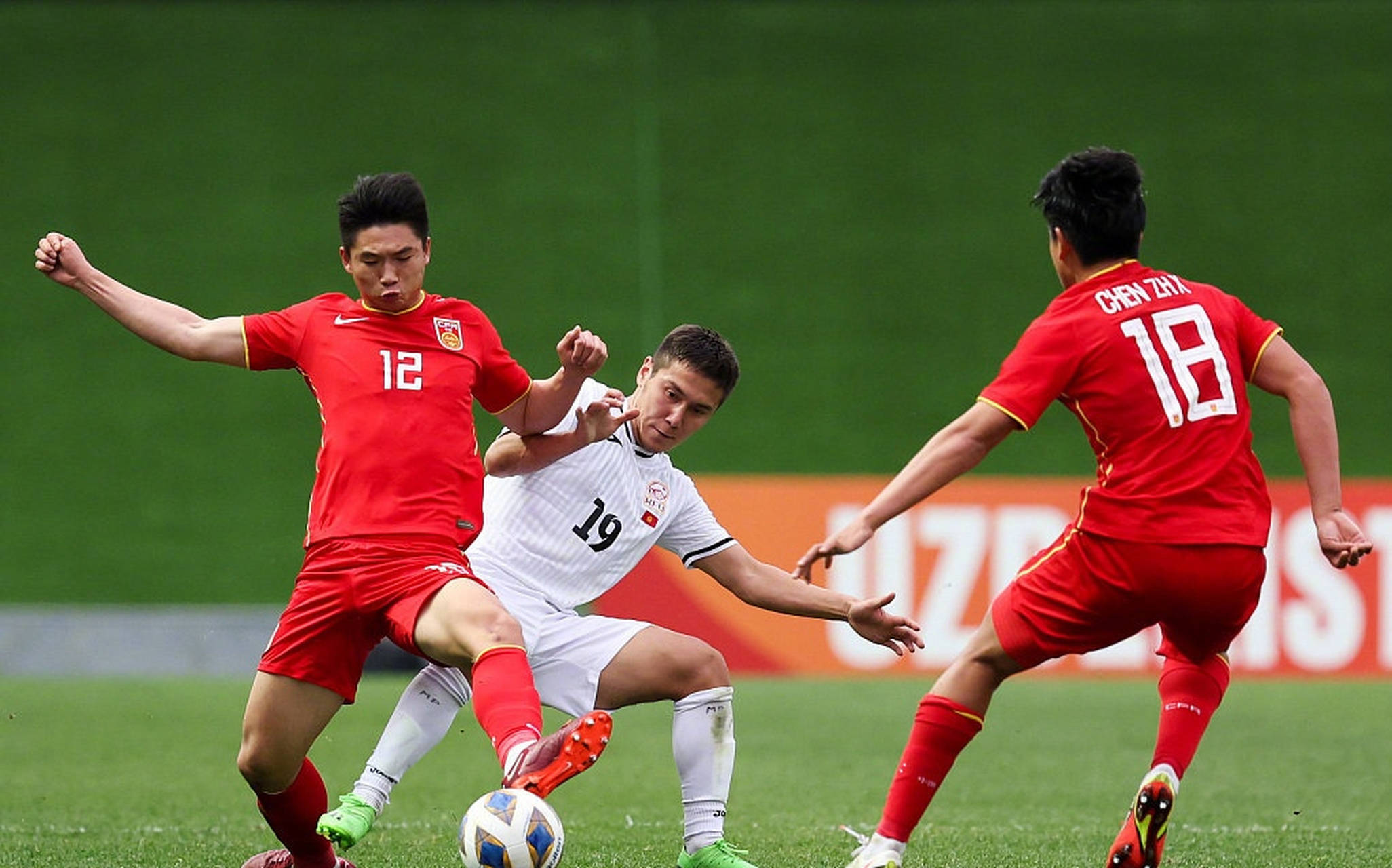 伊朗球队实力强劲,国际比赛频频夺冠 伊朗球队实力强劲,国际比赛频频夺冠