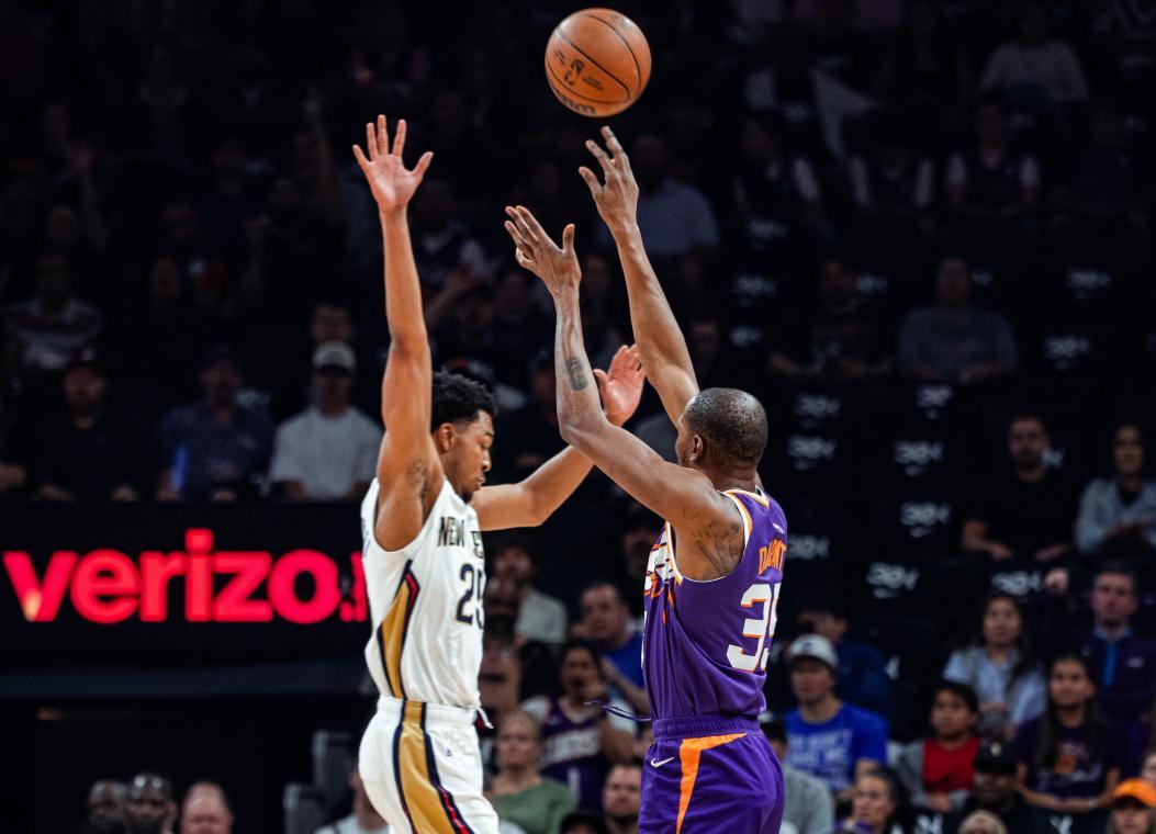 开云体育-关于守门员高接低挡，关键时刻稳住局面的信息