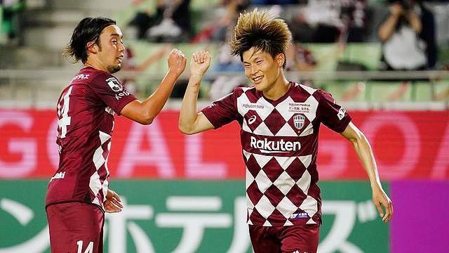 诺维奇球员发挥稳定，全面领先对手的简单介绍