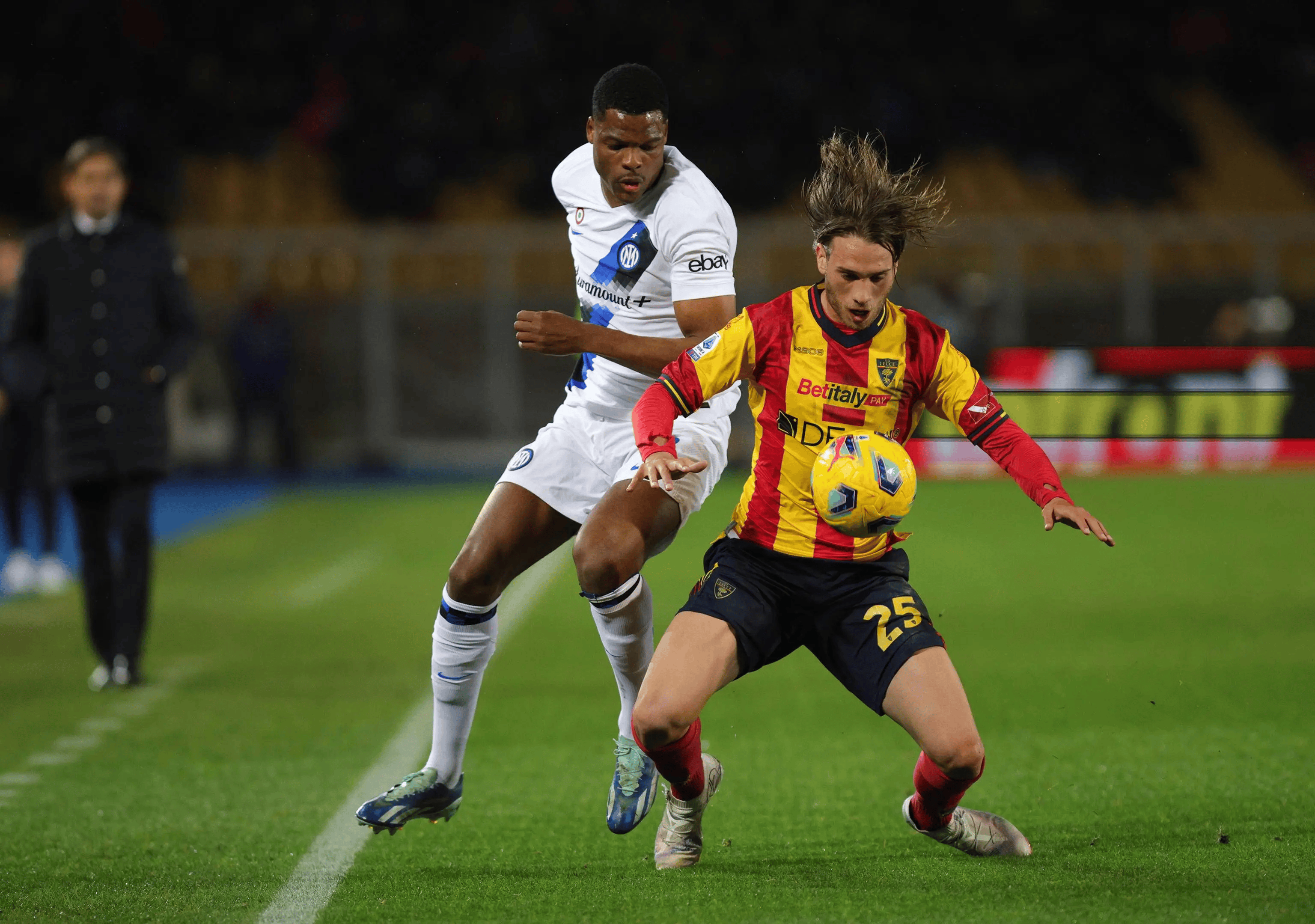 开云体育在线-AC米兰连续第五场比赛不败，豪取三分