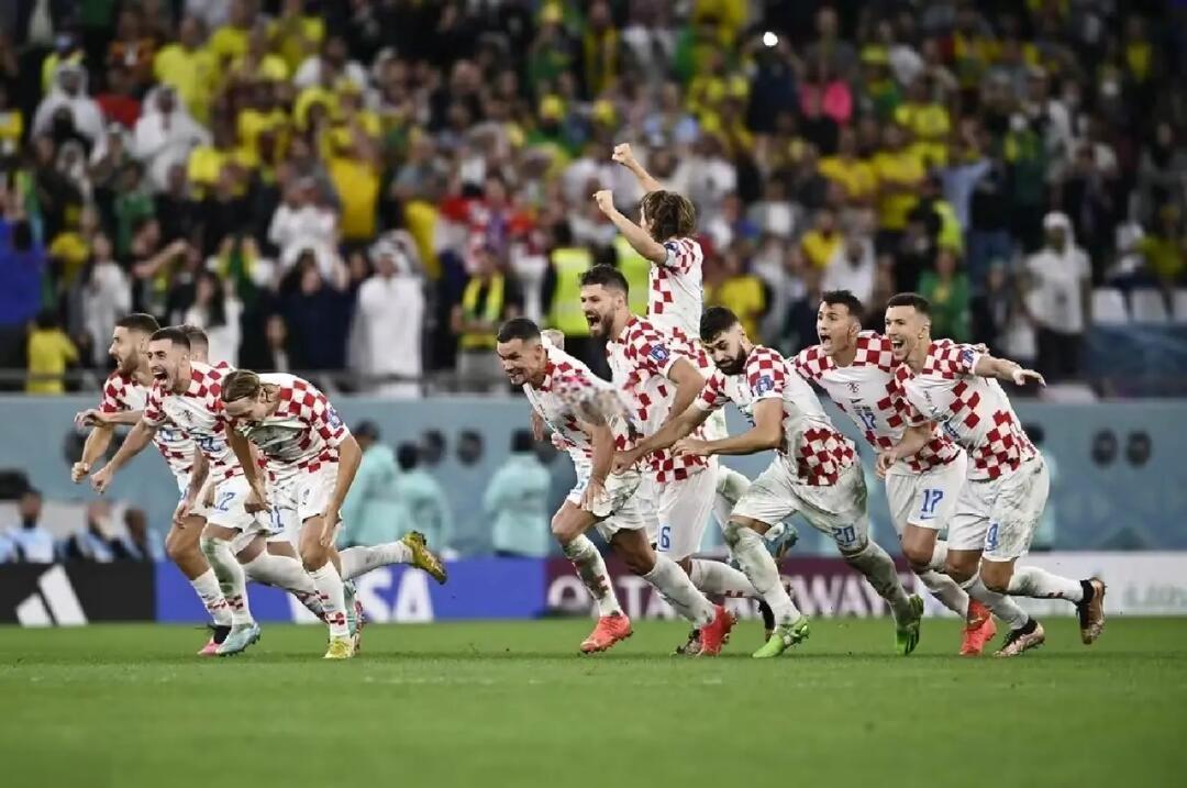 开云体育官网-土耳其队在对阵克罗地亚中夺得胜利