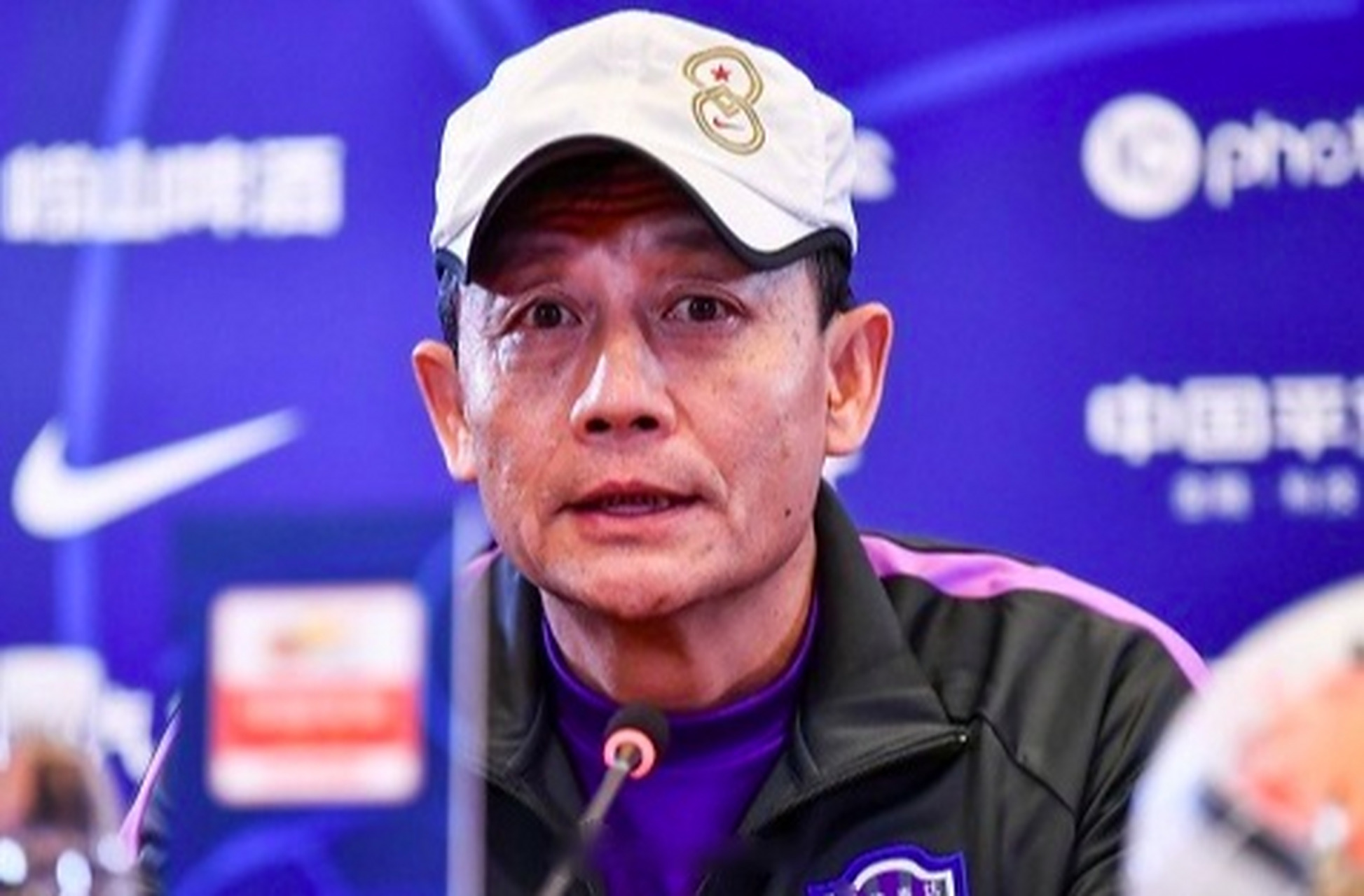 包含建业主教练王宝山庆祝胜利的词条 包含建业主教练王宝山庆祝胜利的词条