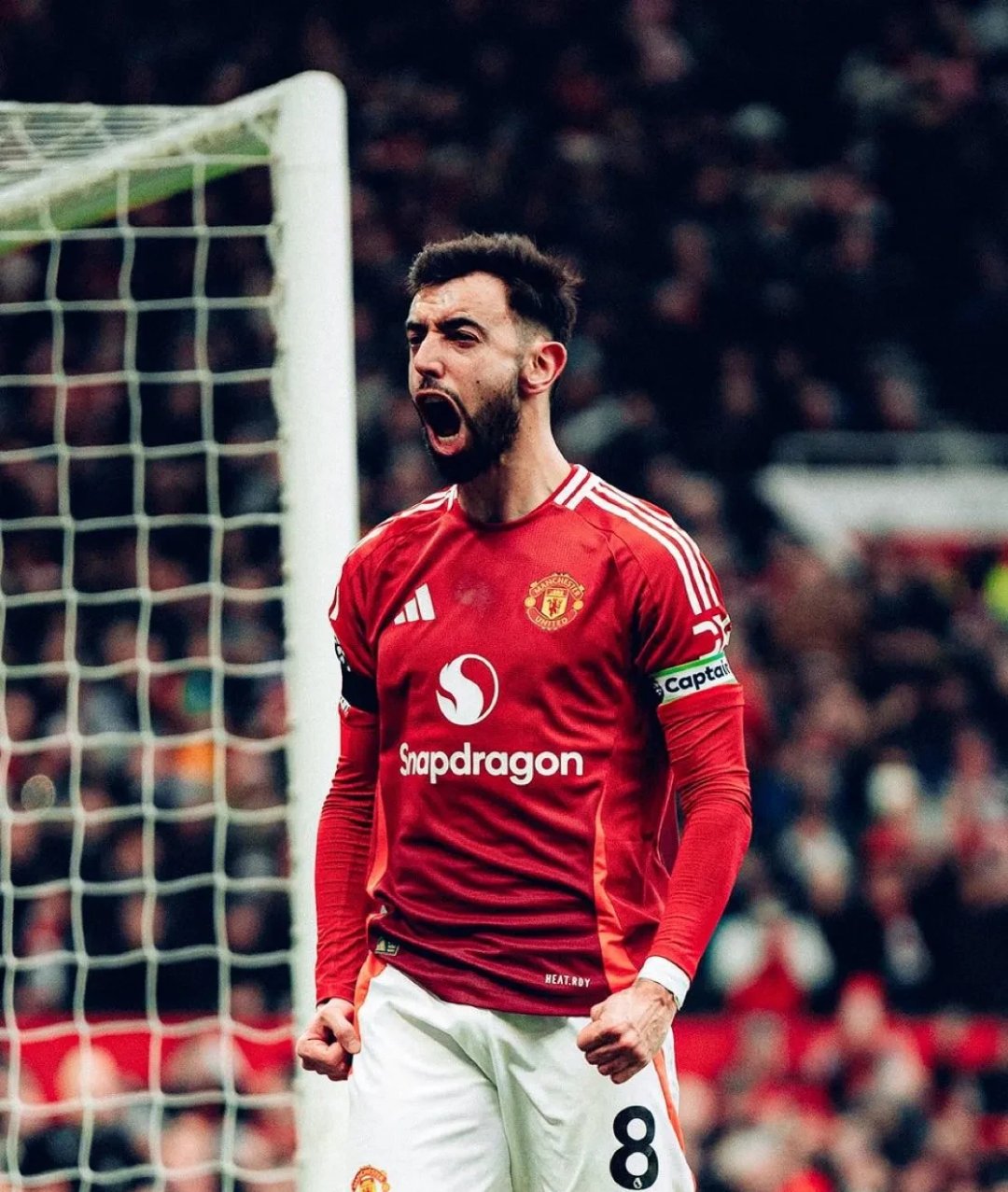 开云官网-曼联主场告负，欧冠资格面临严峻考验