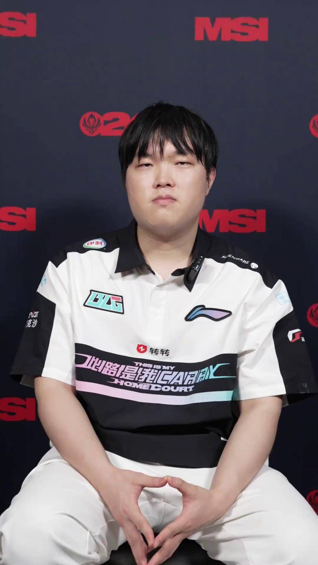 开云体育平台APP-IG翻盘GEN，Bin团战一打五激烈交锋半决赛，技惊四座