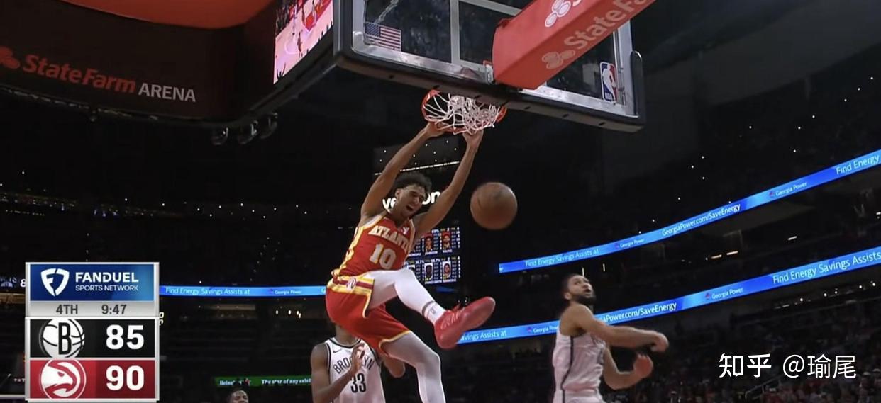 老鹰大胜篮网豪取系列赛第二胜