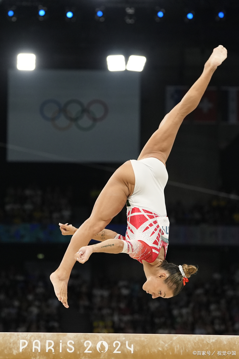 开云官网-体操新星表现抢眼，金牌不负众望入手