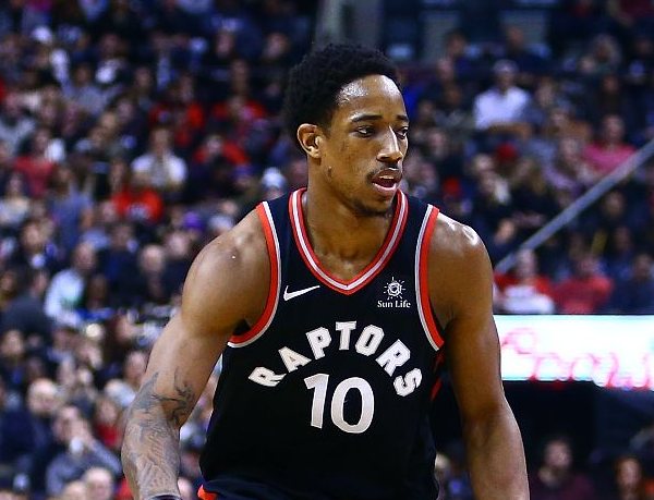 猛龙连胜止步，新秀给力马龙20+7表现