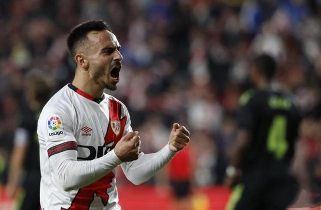 开云官网-莱比锡红牛破获不败金身，遭遇挑战