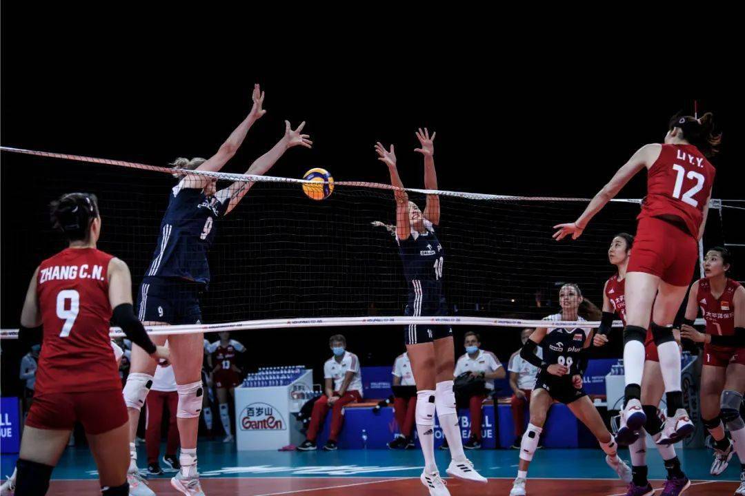 开云APP-中国队完胜波兰队，波尔统治全场