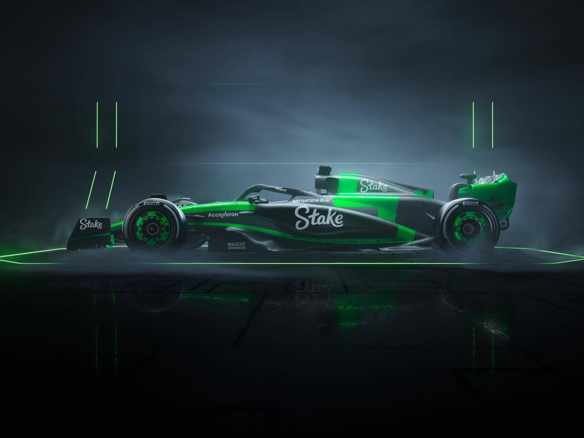 开云体育下载-关于阿斯顿马丁碾压索伯车队，拉塞尔刷新纪录的信息