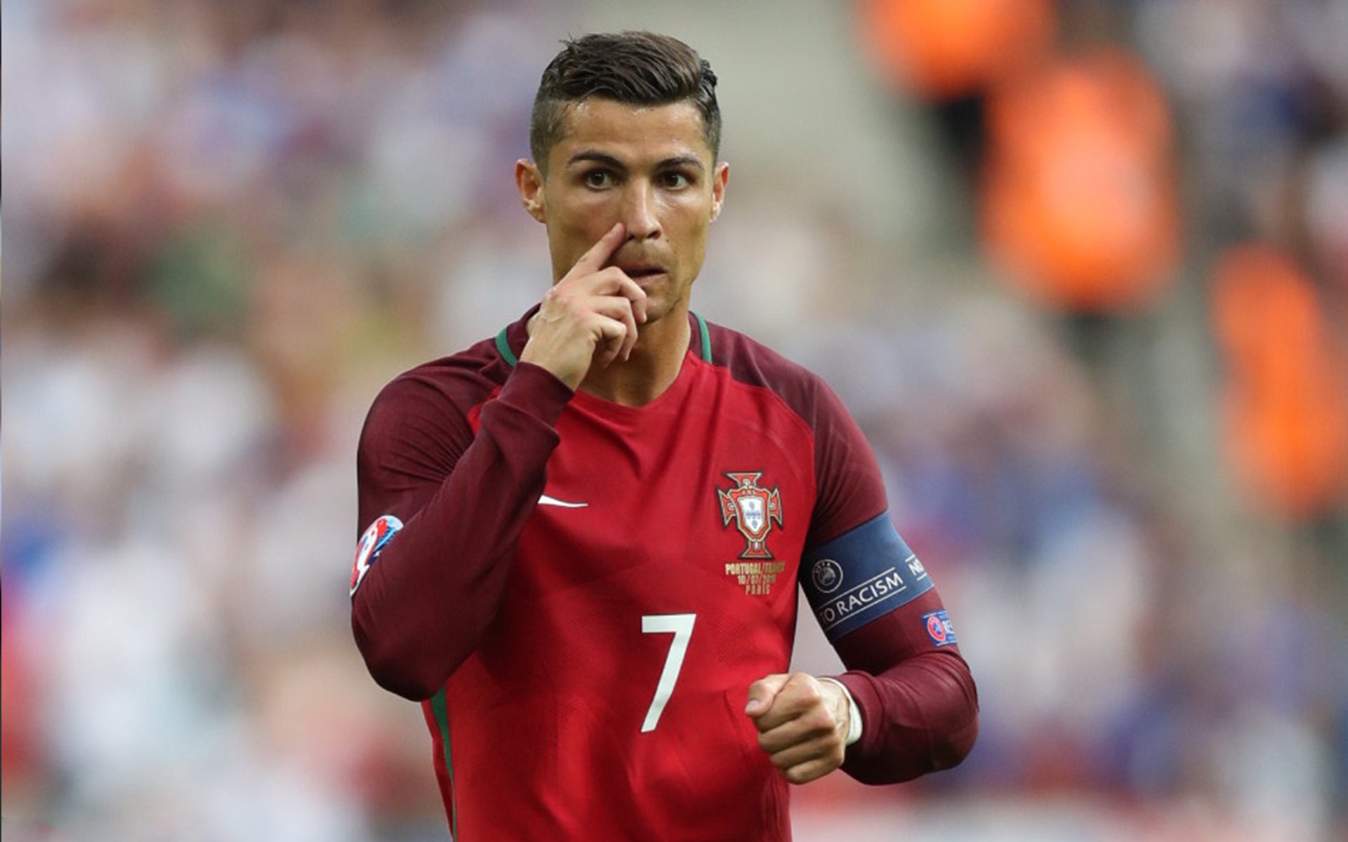 赛道烈焰，迈凯伦险胜梅赛德斯，勒克莱尔惊艳四座