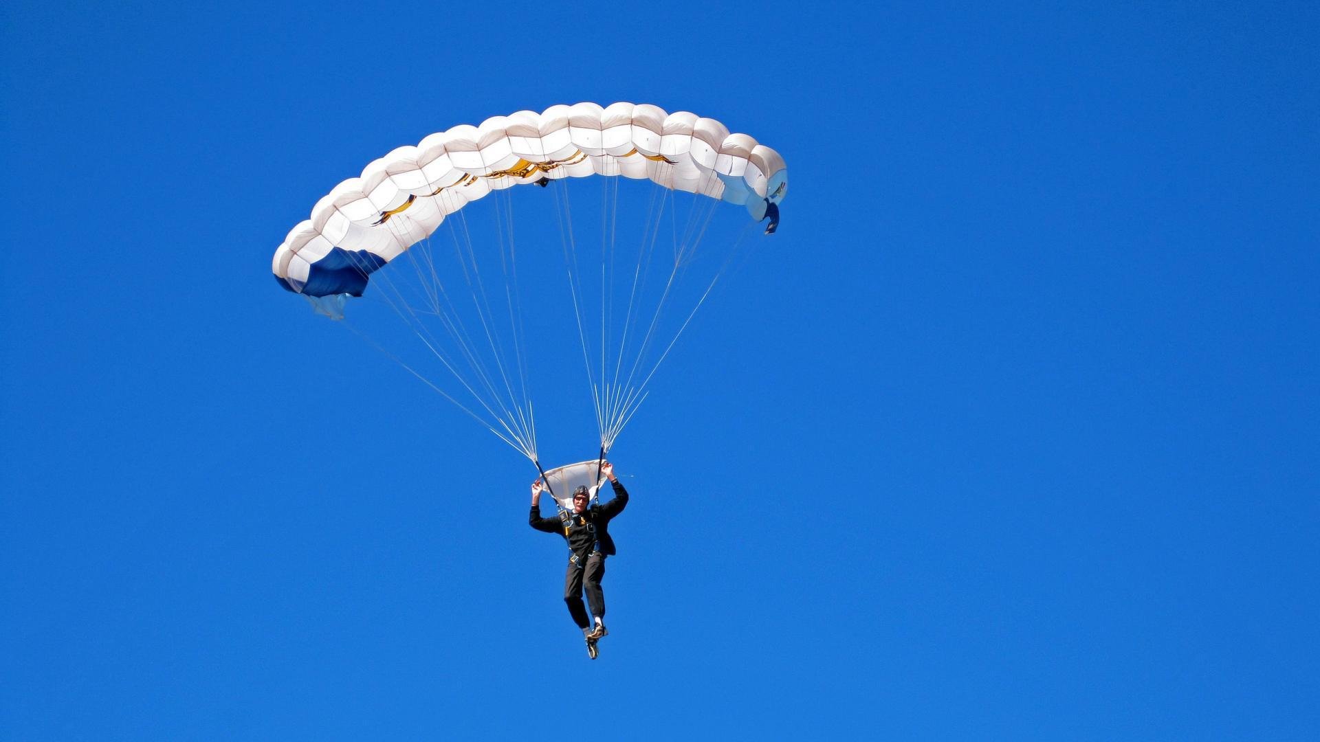 冷门背后，王皓剧本化战术如何让奥地利队轻取日本